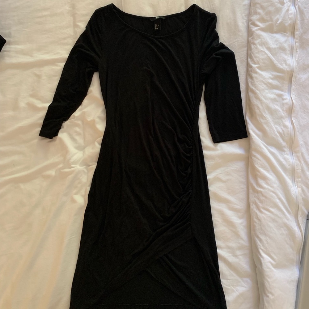 HM black dress